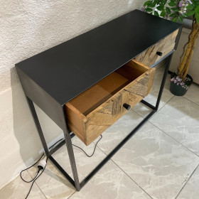 Console INDIA