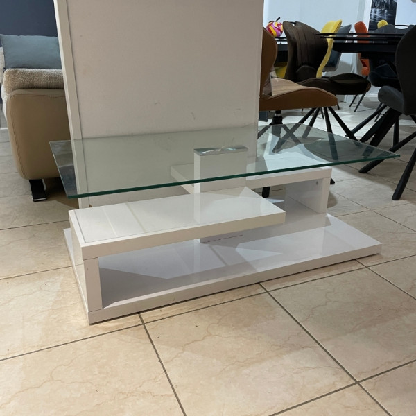 Table basse plateau en verre