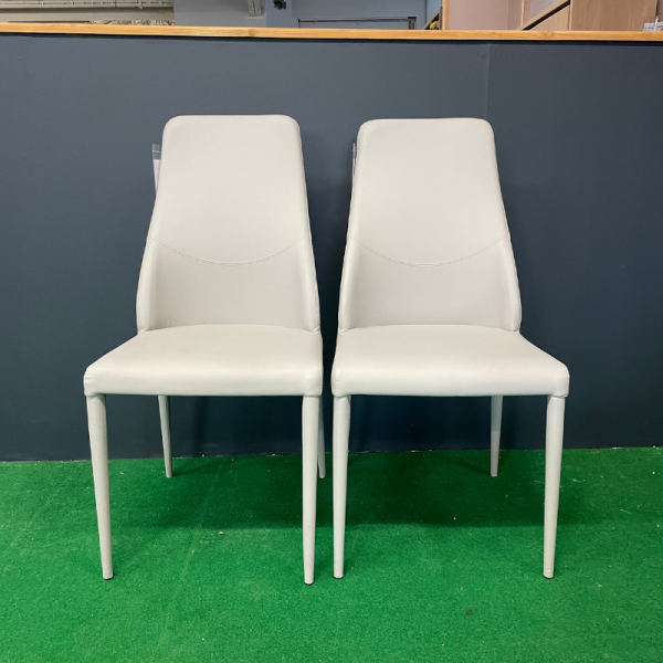 LOT DE 2 CHAISES MATHILDE - MODÈLE D'EXPOSITION
