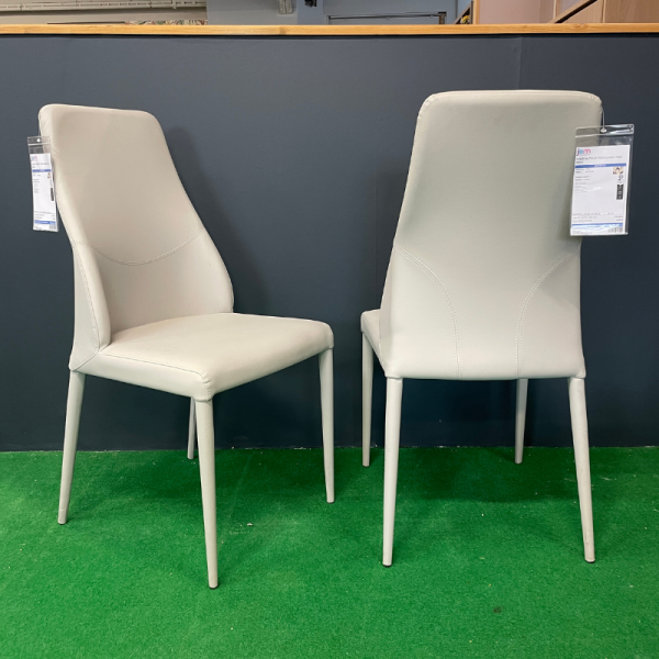 LOT DE 2 CHAISES MATHILDE - MODÈLE D'EXPOSITION