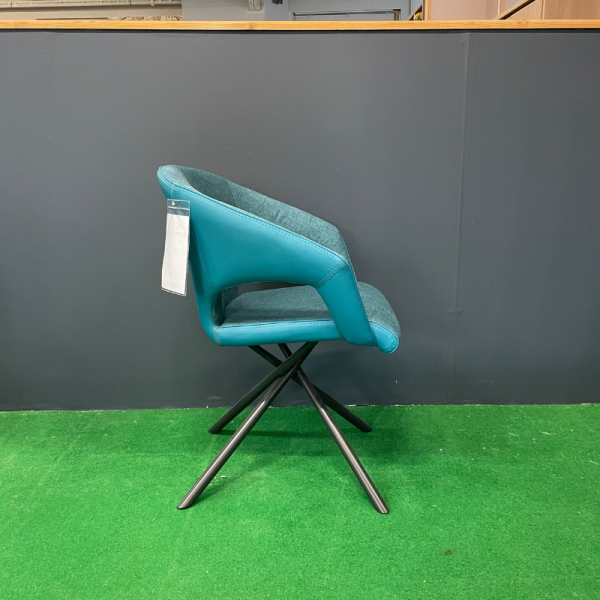CHAISE CAPRI - MODÈLE D'EXPOSITION