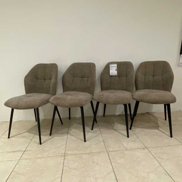 LOT DE 4 CHAISES CARLY - MODÈLE D'EXPOSITION