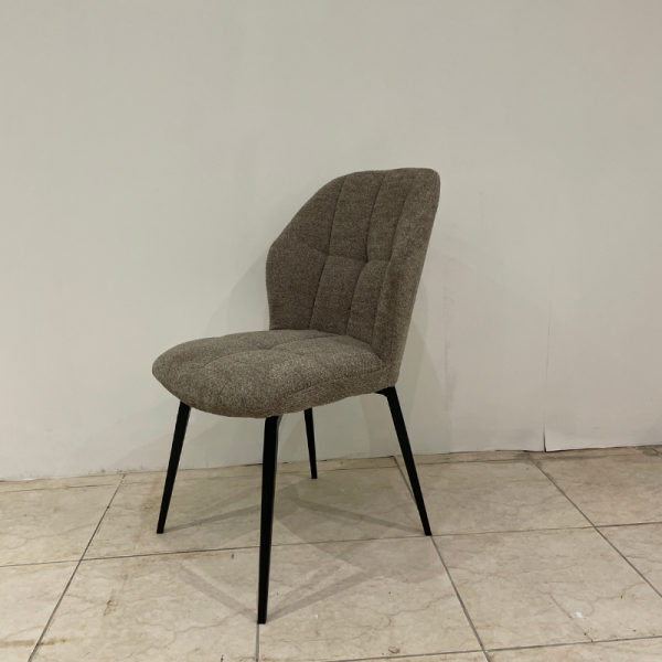 LOT DE 4 CHAISES CARLY - MODÈLE D'EXPOSITION