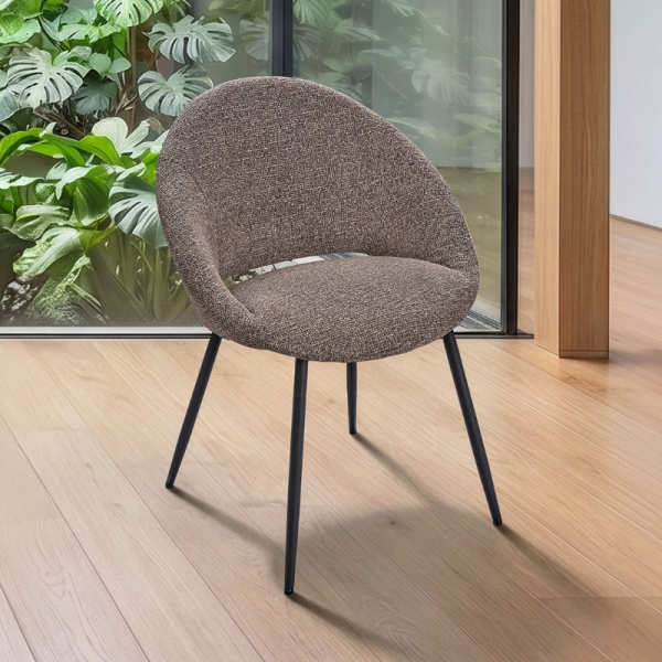 CHAISE LILOU