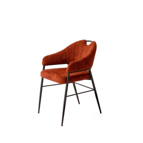 CHAISE ELIOT