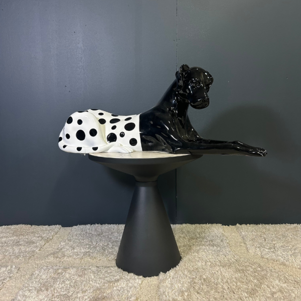CHIEN FUNNY NOIR AVEC POIS 65 CM - MODÈLE D'EXPOSITION