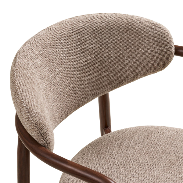 CHAISE LEVANTO AVEC ACCOUDOIRS