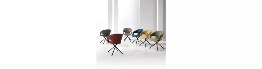 Chaises en tissu